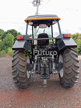 TRATOR VALTRA BM 110 ANO 2007