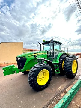 TRATOR JOHN DEERE 7225J ANO 2011