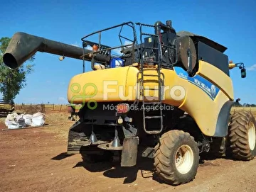 COLHEITADEIRA NEW HOLLAND CR 6080 ANO 2014