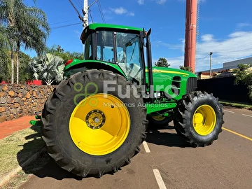 TRATOR JOHN DEERE 6165J ANO 2015