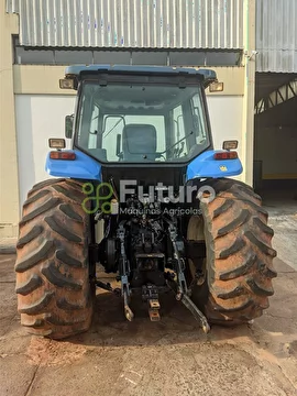 TRATOR NEW HOLLAND TM 7010 ANO 2011