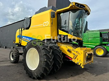 COLHEITADEIRA NEW HOLLAND TX 4.90 ANO 2022