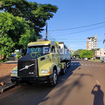 CAMINHÃO VOLVO NL12 ANO 1999