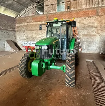 TRATOR JOHN DEERE 5078 E ANO 2019