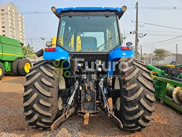 TRATOR NEW HOLLAND TM 7040 ANO 2011