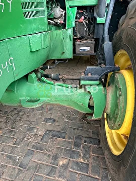 TRATOR JOHN DEERE 7225J ANO 2011