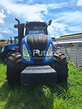 TRATOR NEW HOLLAND T8.325 ANO 2013