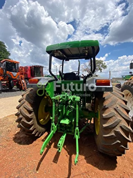 TRATOR JOHN DEERE 6405 ANO 2003