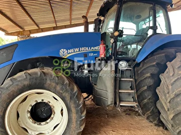 TRATOR NEW HOLLAND T8.385 ANO 2013