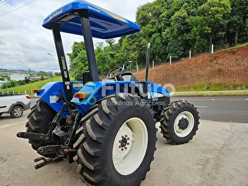 TRATOR NEW HOLLAND TL 75E ANO 2009