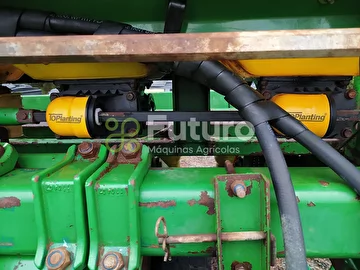 PLANTADEIRA JOHN DEERE 1109 ANO 2008