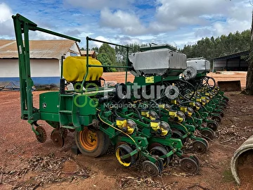 PLANTADEIRA JOHN DEERE 2122 ANO 2009