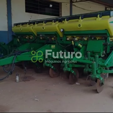 PLANTADEIRA JOHN DEERE 1113 ANO 2013