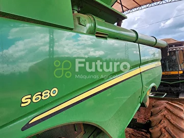 COLHEITADEIRA JOHN DEERE S680 ANO 2015