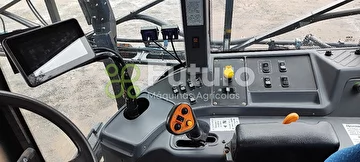 PULVERIZADOR NEW HOLLAND SP 3500 ANO 2015